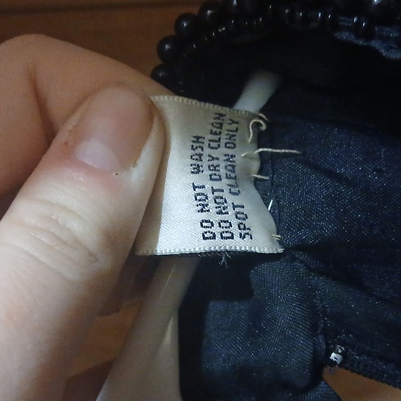 Laurance Kagan Elegant Black Evening Dress Bearly Used - Picture 7 of 8